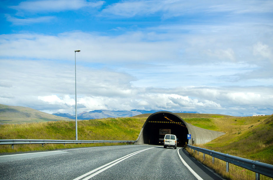 norway-tunnel.jpg